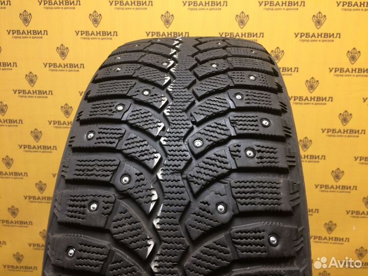 Bridgestone Blizzak Spike-01 215/50 R17 94T