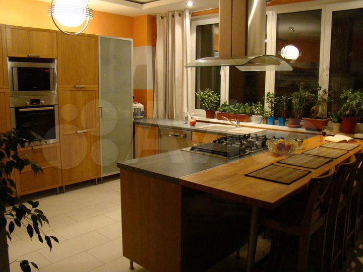 Коттедж 347 м² на участке 11,5 сот.