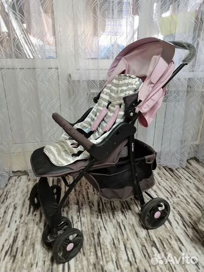 Прогулочная коляска
