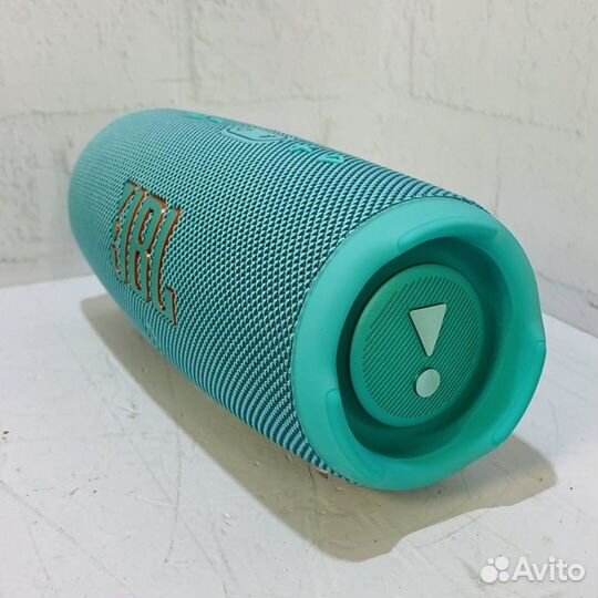 Портативная колонка JBL Charge 5