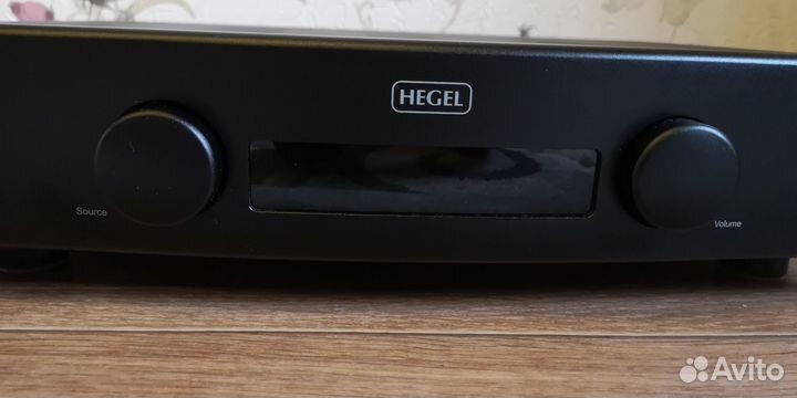 Интегральный усилитель Hegel H80 с цап
