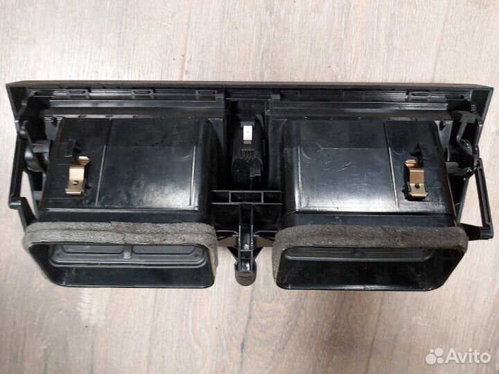 Дефлектор воздушный Bmw X3 2.0D E83 N47 2009