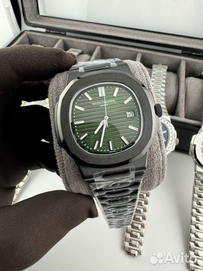 Часы Patek Philippe Nautilus 40мм