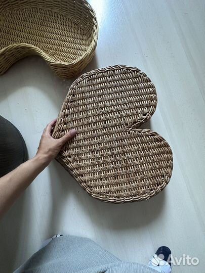 Корзина для фотосессии в фооме сердца