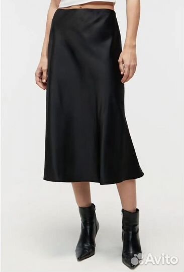 Юбка атласная миди