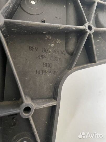 Кронштейн бампера задний левый Audi A4 B7 2.0L