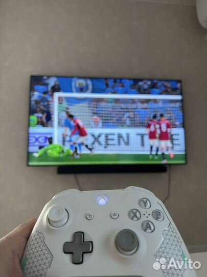 Игровая консоль Xbox one x