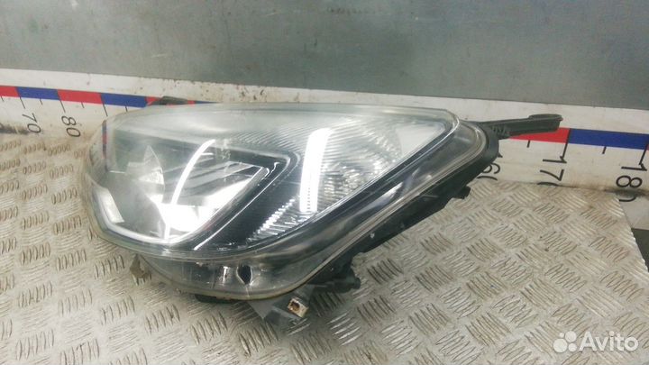 Фара левая Opel Astra J