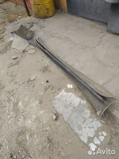 Подножка правая для Лэнд Крузер 100