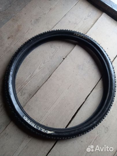 Велосипедная покрышка 27.5
