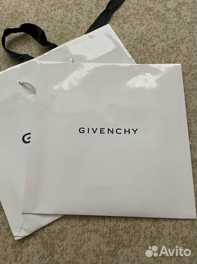 Шелковый платок givenchy
