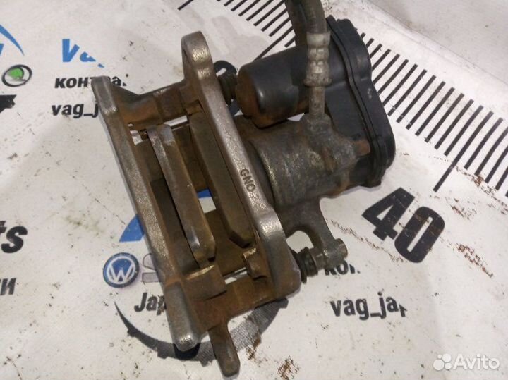 Суппорт тормозной задний правый Audi A4 B8 cdnc