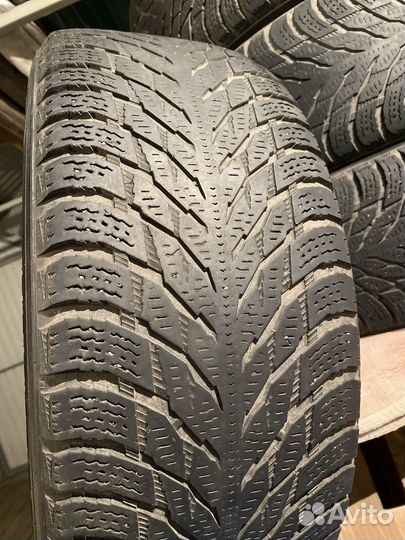 Nokian Tyres Hakkapeliitta R3 215/60 R16 99R