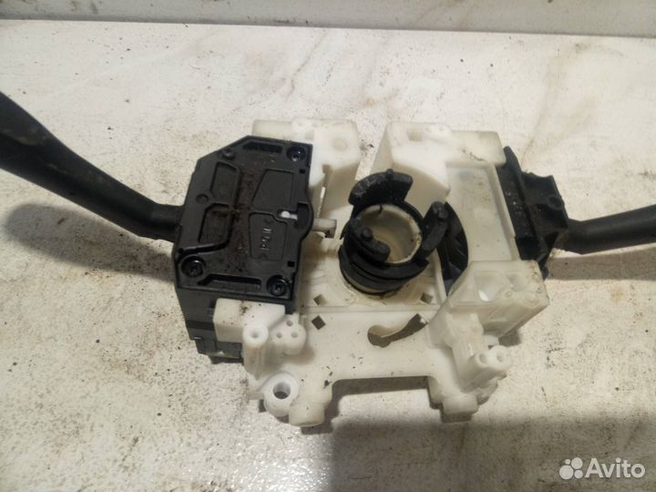 Переключатель подрулевой (стрекоза) Mitsubishi