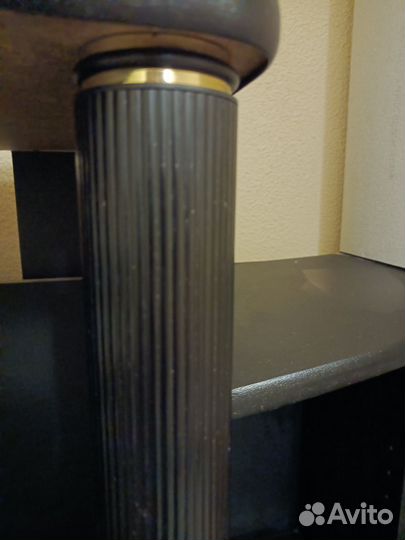 Телевизионная тумба