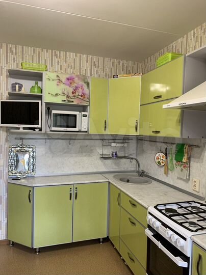1-к. квартира, 54 м², 1/10 эт.