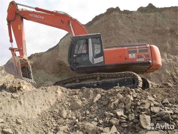 Аренда экскаваторов в Калининграде: цена услуги