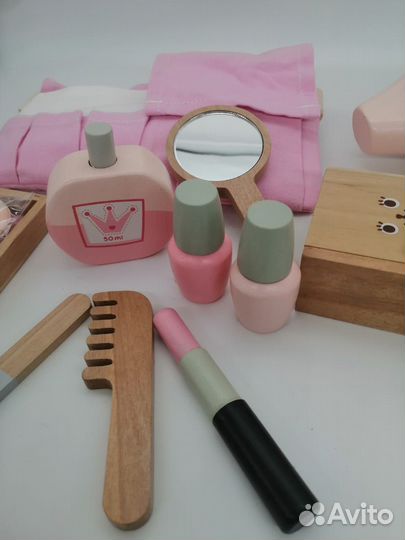 Деревянный набор детской косметики
