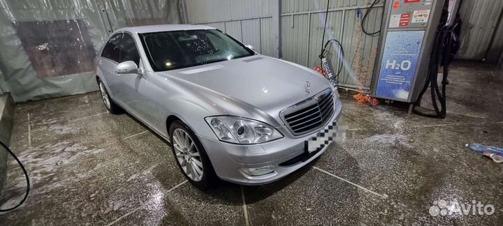 Дверь передняя правая Мерседес w221