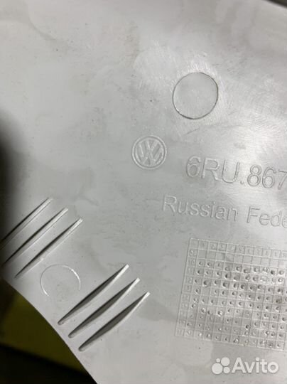 Накладка передней стойки левая VW Polo 5. 2019 год