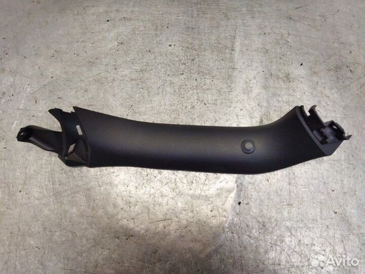 Обшивка двери багажника левая Kia Ceed JD хетчбэк