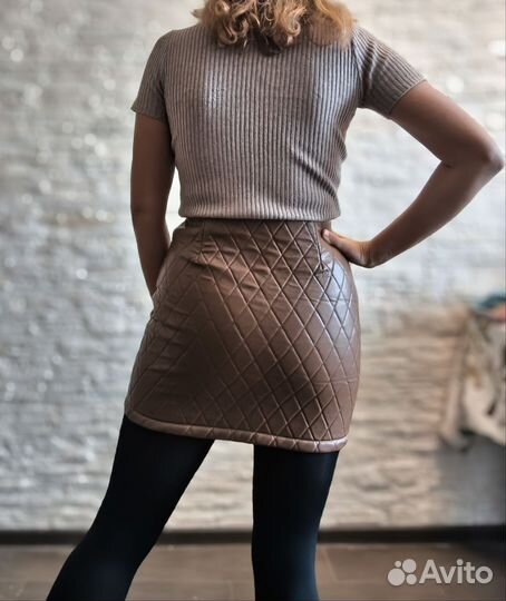 Юбка из экокожи