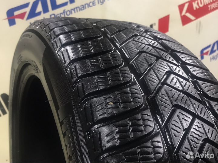 Pirelli Winter Sottozero 3 255/35 R19 104V