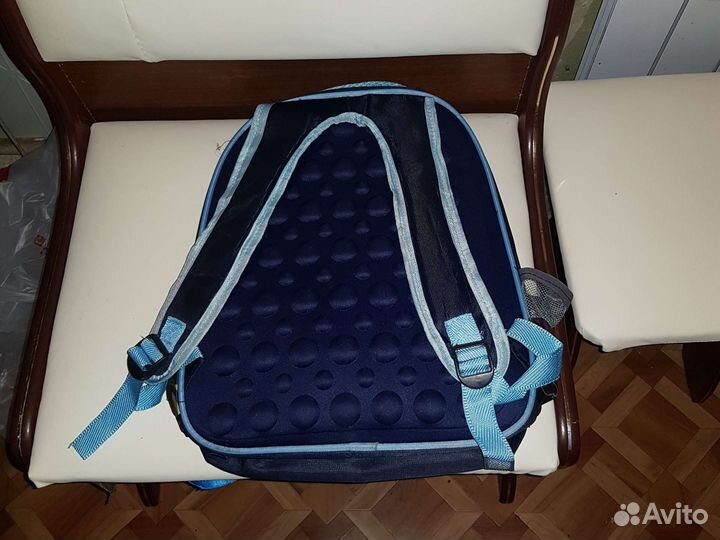 Школьный рюкзак