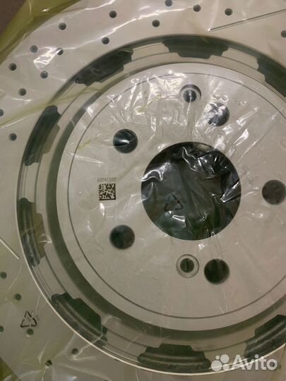 Диски тормозные задние Mercedes W222 AMG S63