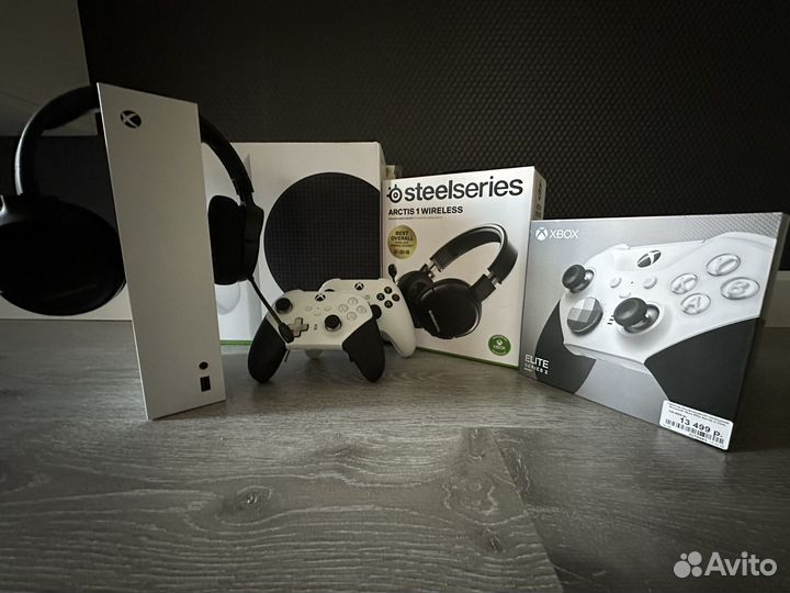 Xbox Series S + Elite Controller + Arctis 1X