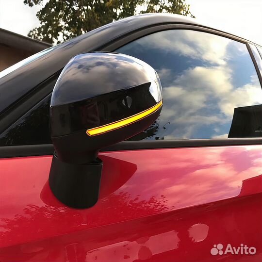 Динамические поворотники на Audi A1 (8X)