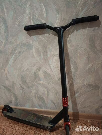 Трюковой самокат