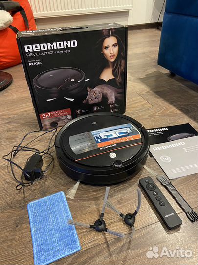 Робот пылесос redmond RV r280