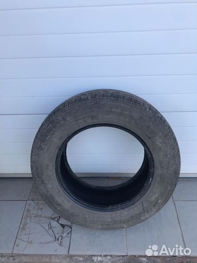 Bridgestone Dueler H/P Sport 235/65 R17 V