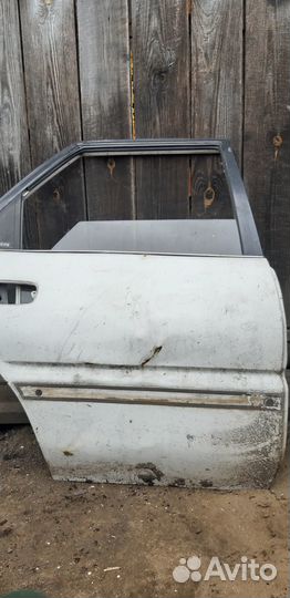 Двери toyota sprinter