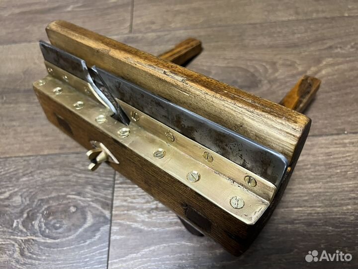 Старинный шпунтубель, Европа/ри