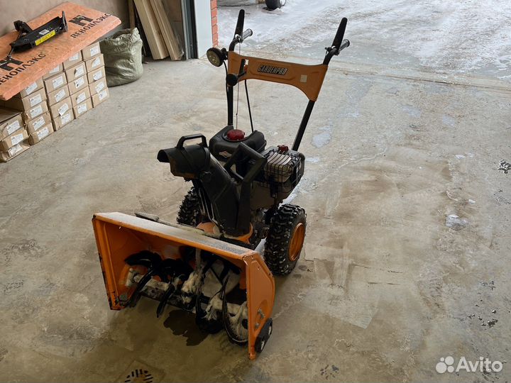 Снегоуборщик бензиновый briggs & stratton