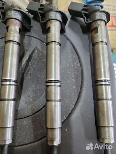 Форсунки 3.0 tdi 059130277CC