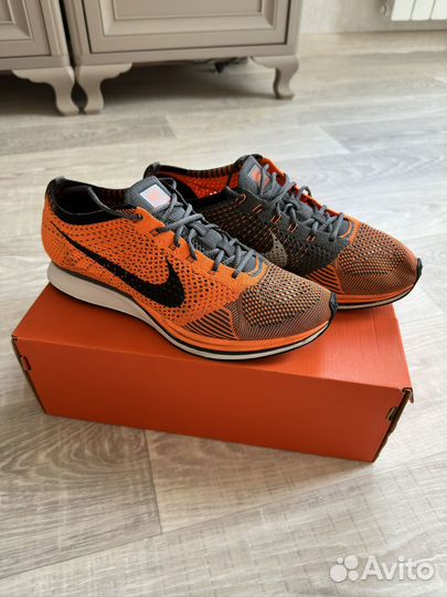 Кроссовки Nike Flyknit Racer
