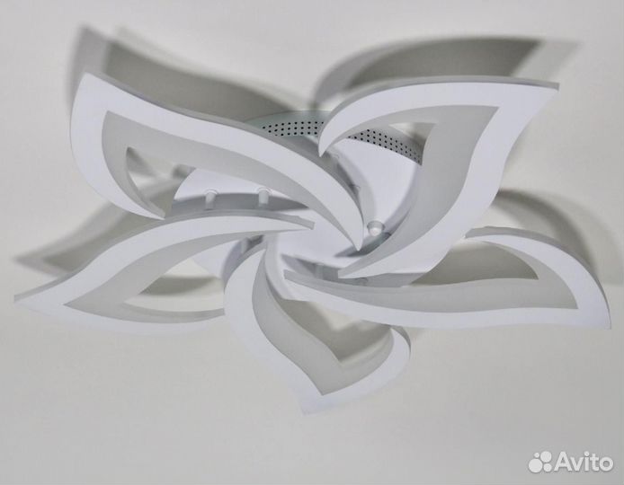 Потолочная люстра Ambrella Light Acrylica Original FA4471