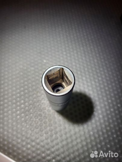 Свечная головка 16 мм S17H4116