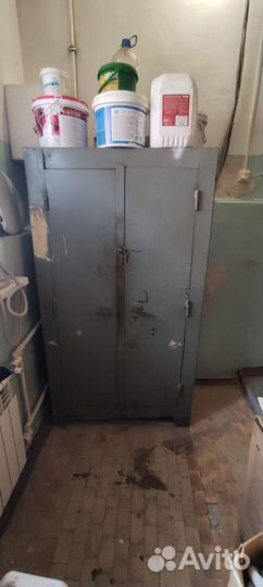 Шкаф металлический сейф большой В180см,Ш100см,Г47