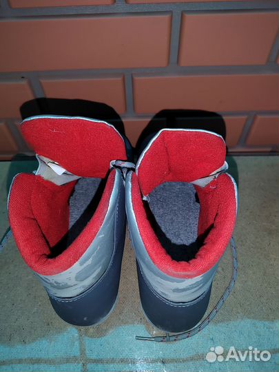 Ботинки лыжные