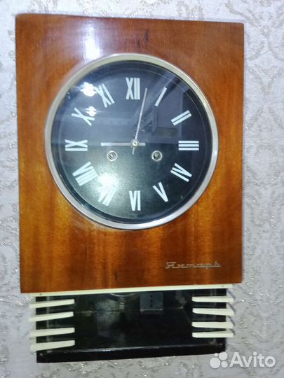 Настенные часы