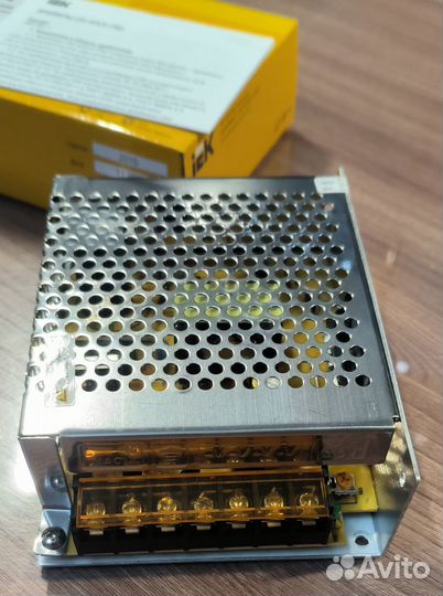 Блок питания IEK 12V IP20 100Вт