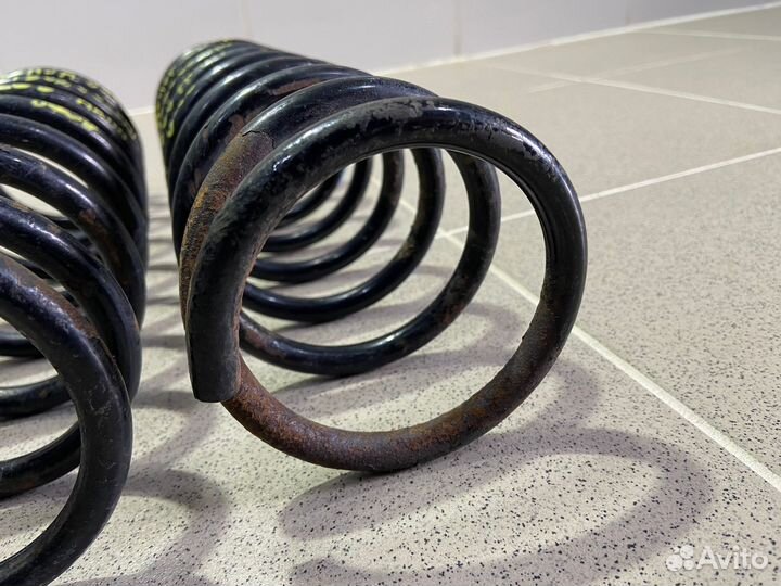 Пружины задние Honda Civic 1992 г