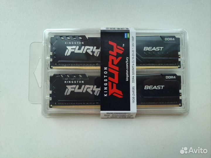 DDR4 16Gb 3200Mhz Kingston Fury Оперативная память