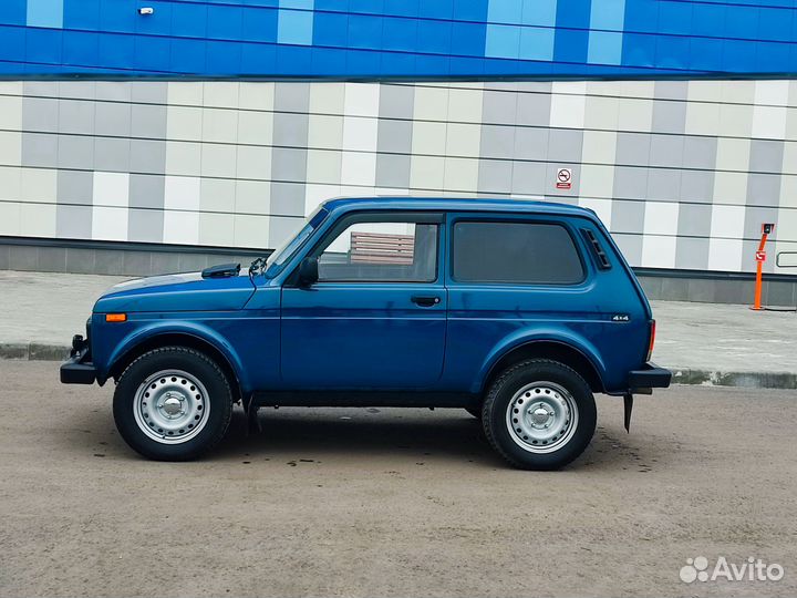 LADA 4x4 (Нива) 1.7 МТ, 2009, 142 000 км