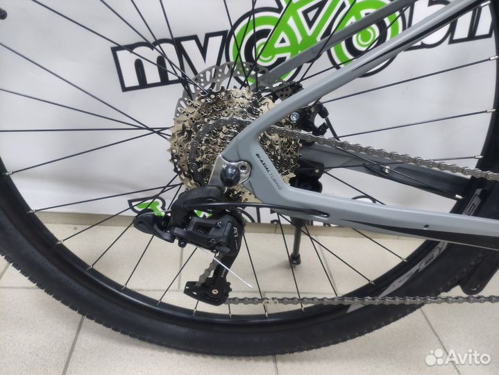 Велосипед 27,5 магниевый 30 ск новый