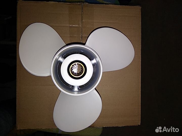 Винт на лодочный мотор Yamaha 40-60